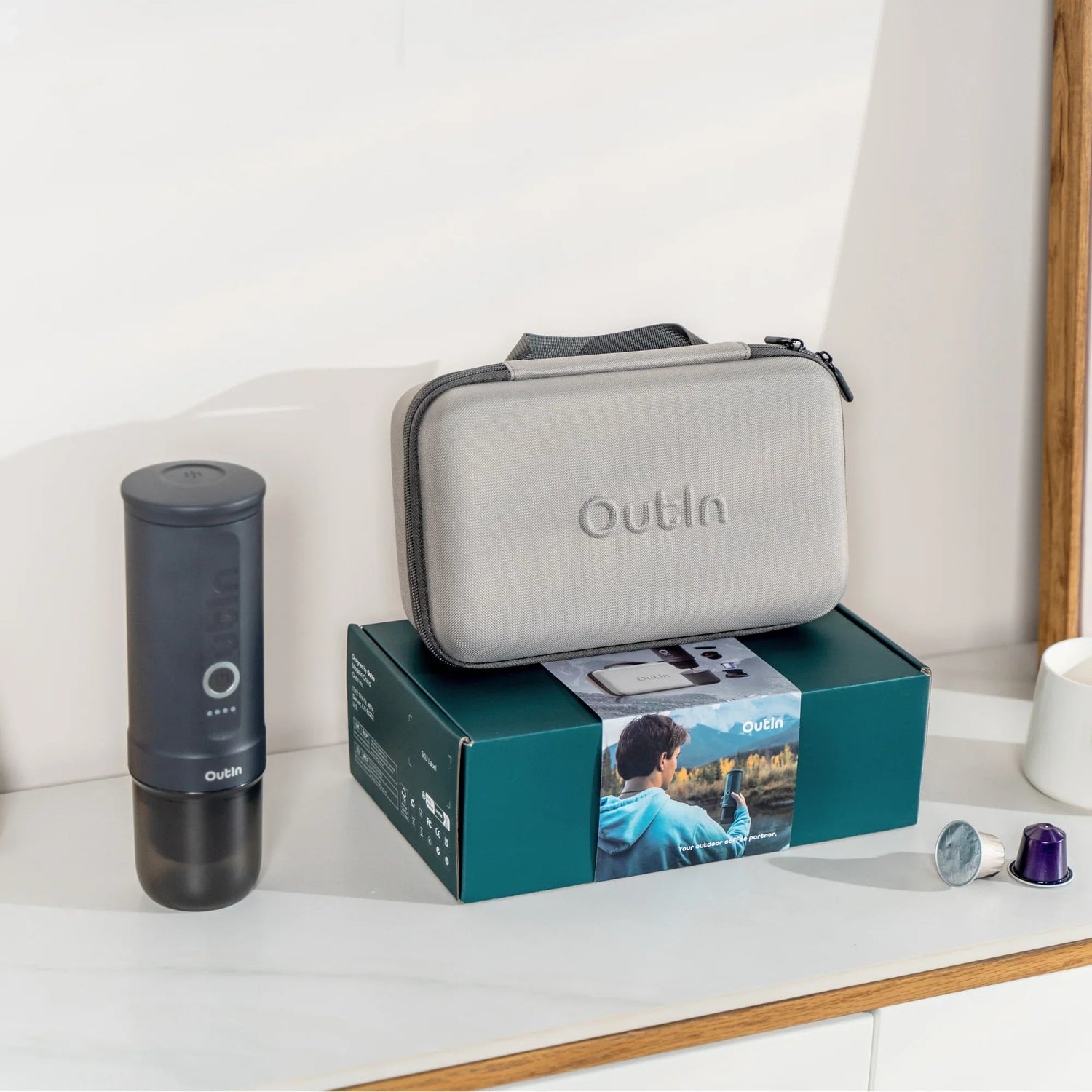 Traveler Espresso Gift Set (Space Grey) by OutIn