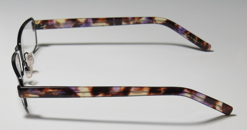 Vera Wang V085 Eyeglasses by ModaFrames