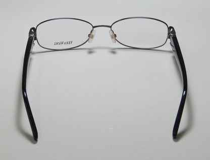 Vera Wang V093 Eyeglasses by ModaFrames