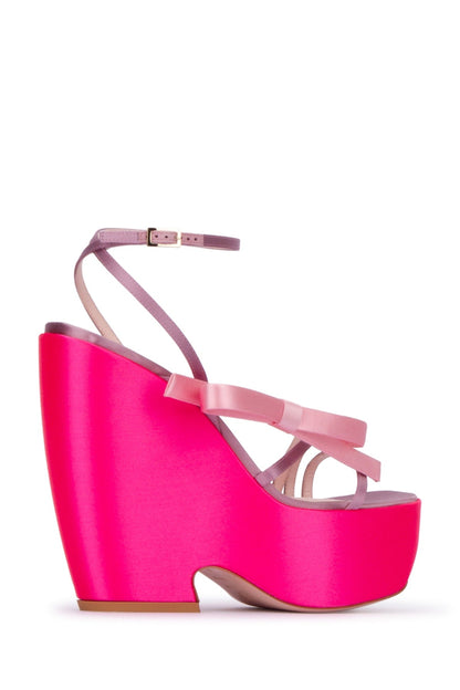 Roger Vivier Women Scarpe by Luosophy