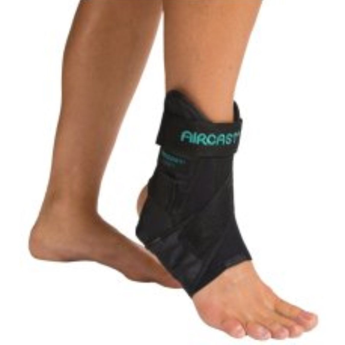 Aircast AirSport Ankle Brace Left Medium by Pasteur Pharmacy
