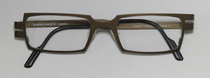 Harry Lary&