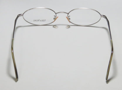 Vera Wang V09 Eyeglasses by ModaFrames