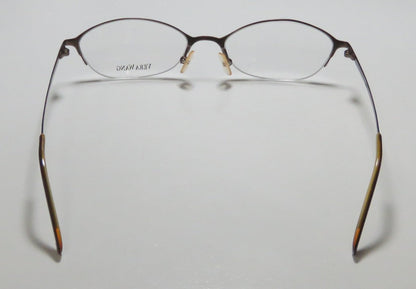 Vera Wang V101 Eyeglasses by ModaFrames