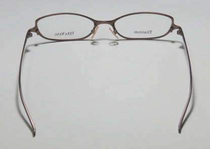 Vera Wang V34 Eyeglasses by ModaFrames