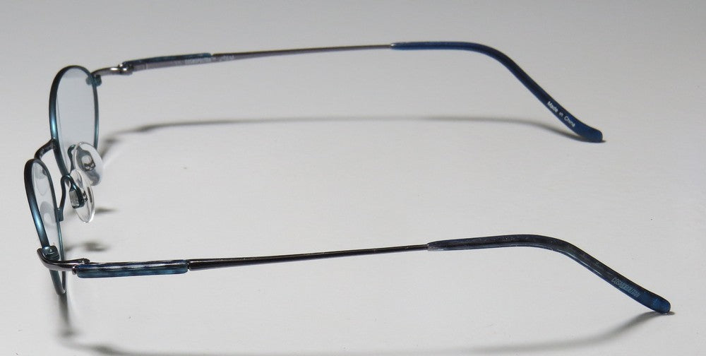 Cosmopolitan Sumptuous Eyeglasses by ModaFrames