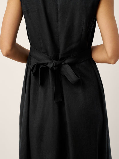 Linen-Lyocell V-Neck Sleeveless Midi Dress WILLOW by LINTICO