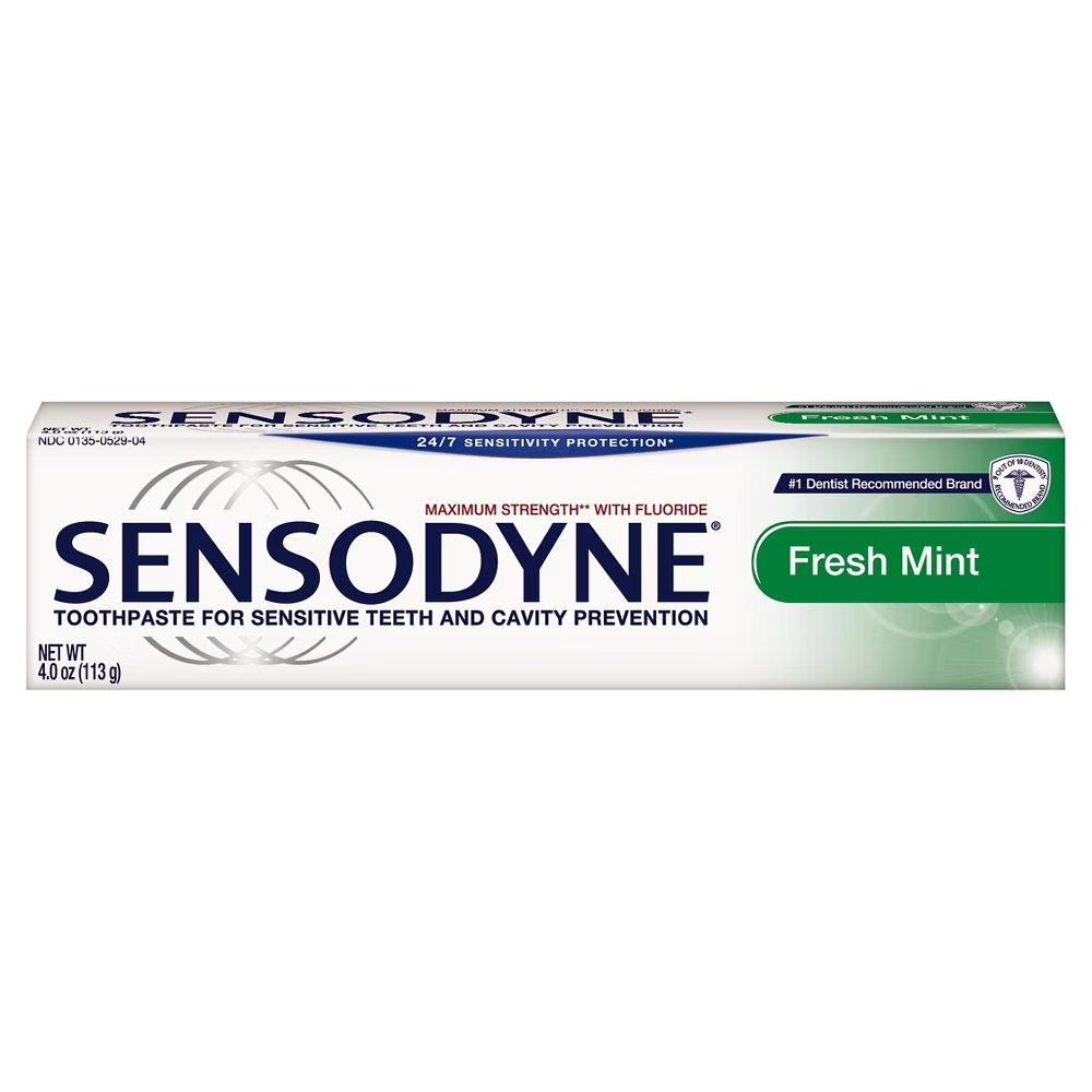 Sensodyne Maximum Strength with Fluoride Fresh Mint Toothpaste (4 oz) by Farmacias Savia