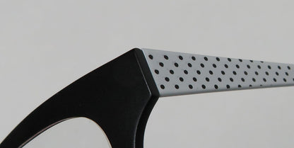 Isaac Mizrahi 30016 Eyeglasses by ModaFrames