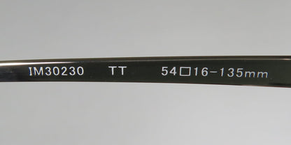 Isaac Mizrahi 30230 Sunglasses by ModaFrames