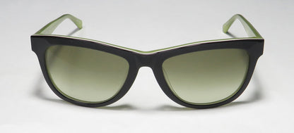 Isaac Mizrahi 30202 Sunglasses by ModaFrames