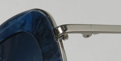 Isaac Mizrahi 30200 Sunglasses by ModaFrames