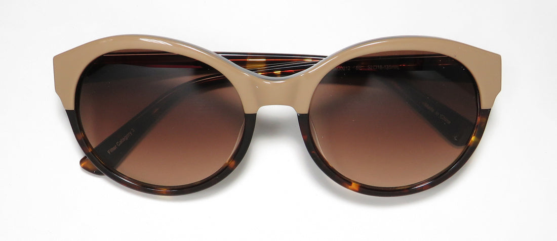 Isaac Mizrahi 30212 Sunglasses by ModaFrames