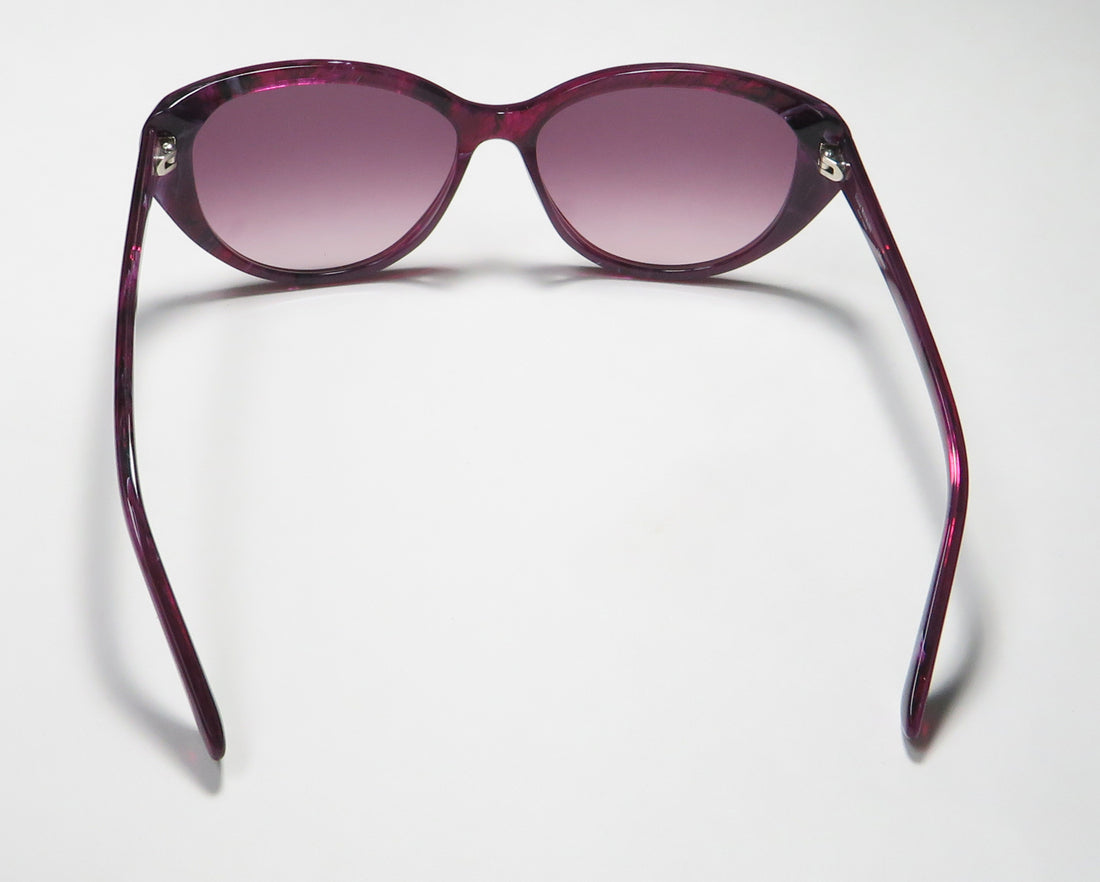 Isaac Mizrahi 30204 Sunglasses by ModaFrames