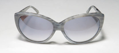 Isaac Mizrahi 30209 Sunglasses by ModaFrames