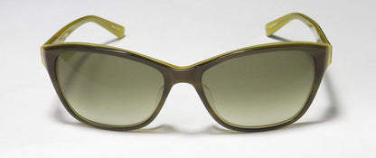 Isaac Mizrahi 30210 Sunglasses by ModaFrames