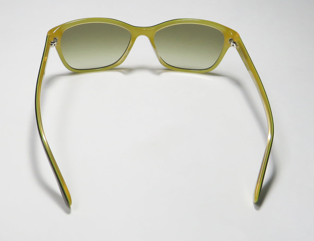 Isaac Mizrahi 30210 Sunglasses by ModaFrames