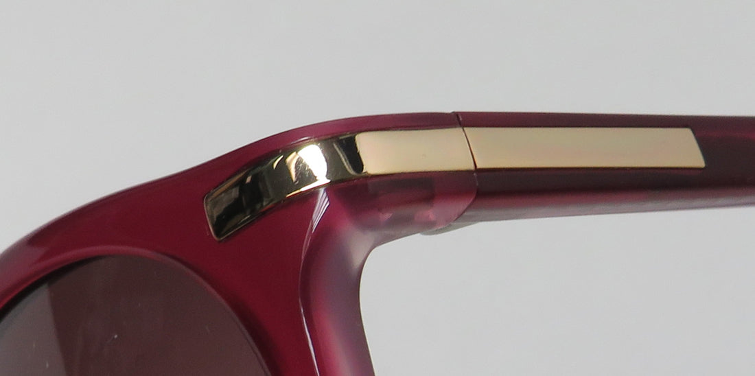 Isaac Mizrahi 30246 Sunglasses by ModaFrames