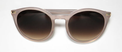 Isaac Mizrahi 30246 Sunglasses by ModaFrames