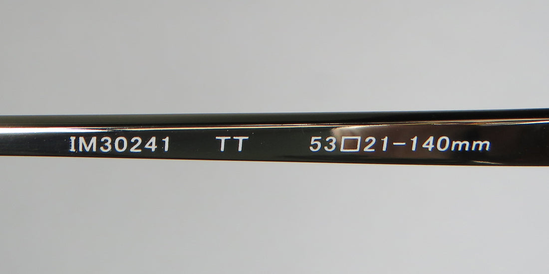Isaac Mizrahi 30241 Sunglasses by ModaFrames
