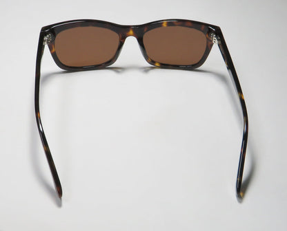 Isaac Mizrahi 30220 Sunglasses by ModaFrames