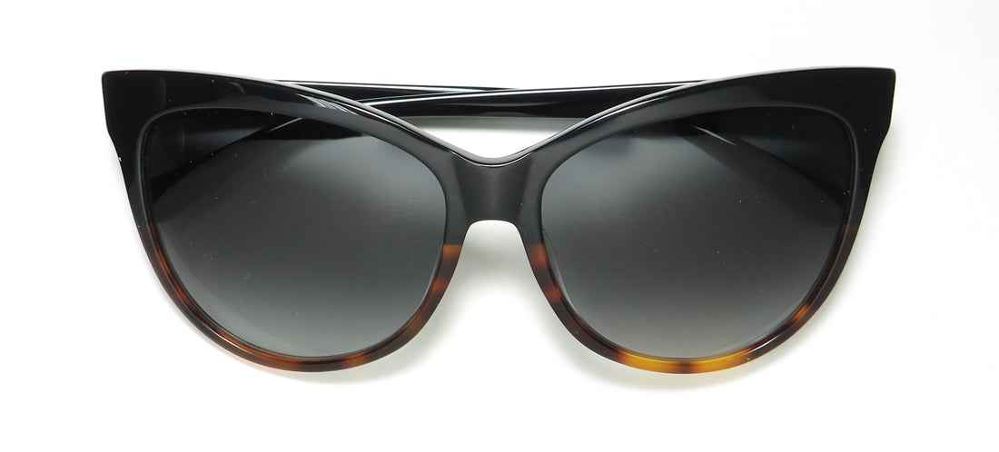 Isaac Mizrahi 30232 Sunglasses by ModaFrames