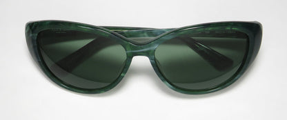Isaac Mizrahi 30204 Sunglasses by ModaFrames