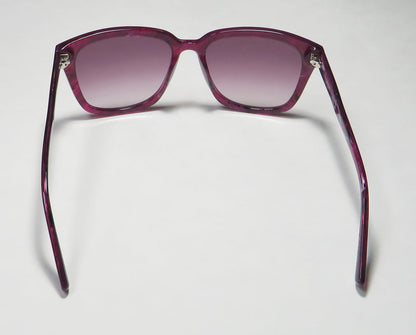 Isaac Mizrahi 30206 Sunglasses by ModaFrames
