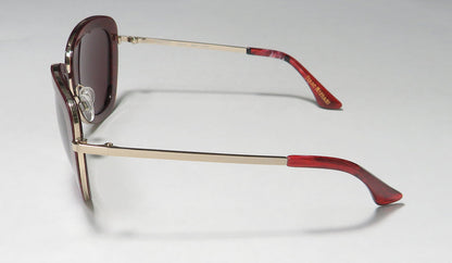 Isaac Mizrahi 30200 Sunglasses by ModaFrames