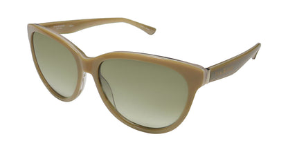 Isaac Mizrahi 30201 Sunglasses by ModaFrames