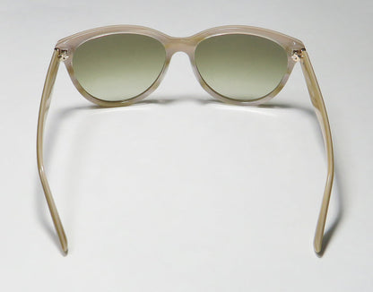 Isaac Mizrahi 30201 Sunglasses by ModaFrames