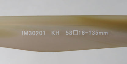 Isaac Mizrahi 30201 Sunglasses by ModaFrames