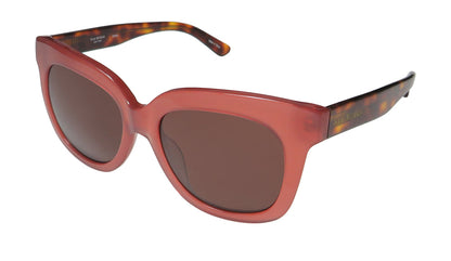 Isaac Mizrahi 30214 Sunglasses by ModaFrames