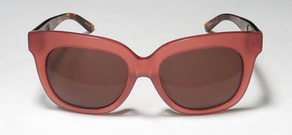 Isaac Mizrahi 30214 Sunglasses by ModaFrames