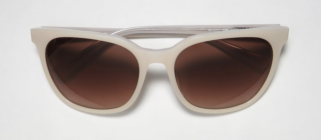 Isaac Mizrahi 30207 Sunglasses by ModaFrames