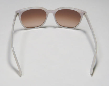 Isaac Mizrahi 30207 Sunglasses by ModaFrames