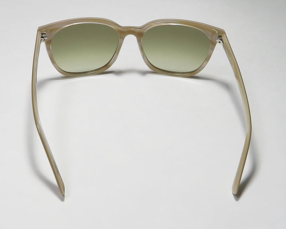 Isaac Mizrahi 30207 Sunglasses by ModaFrames