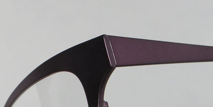 Isaac Mizrahi 30016 Eyeglasses by ModaFrames