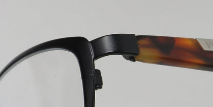 Vera Wang V358 Eyeglasses by ModaFrames