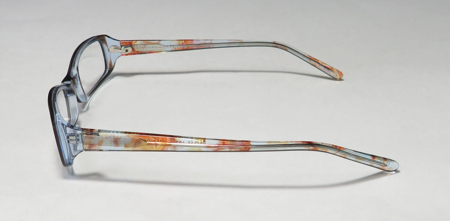 Vera Wang V050 Eyeglasses by ModaFrames