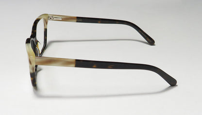 Vera Wang V399 Eyeglasses by ModaFrames