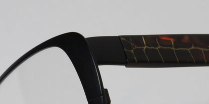 Vera Wang V378 Eyeglasses by ModaFrames
