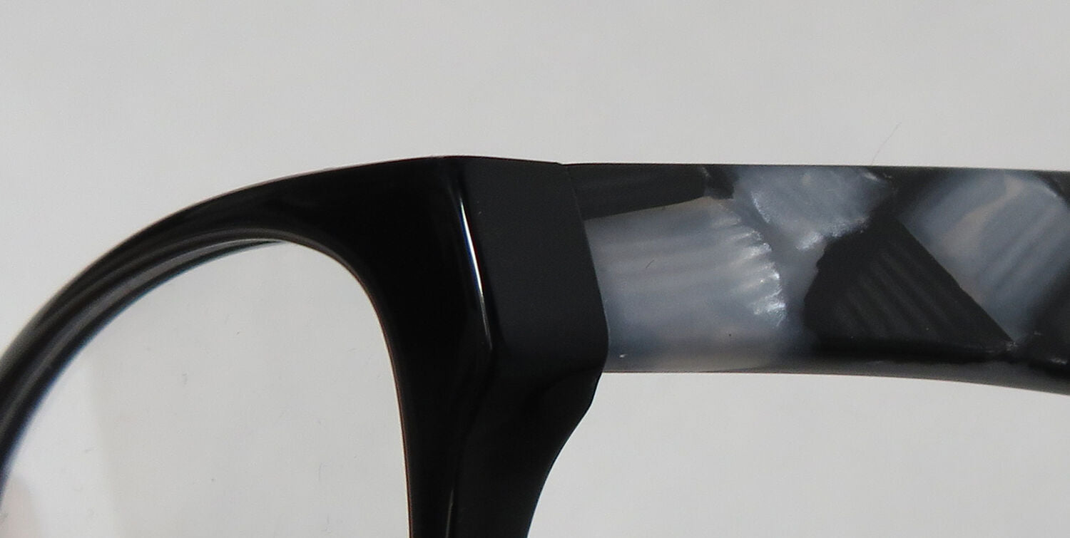 Vera Wang V353 Eyeglasses by ModaFrames