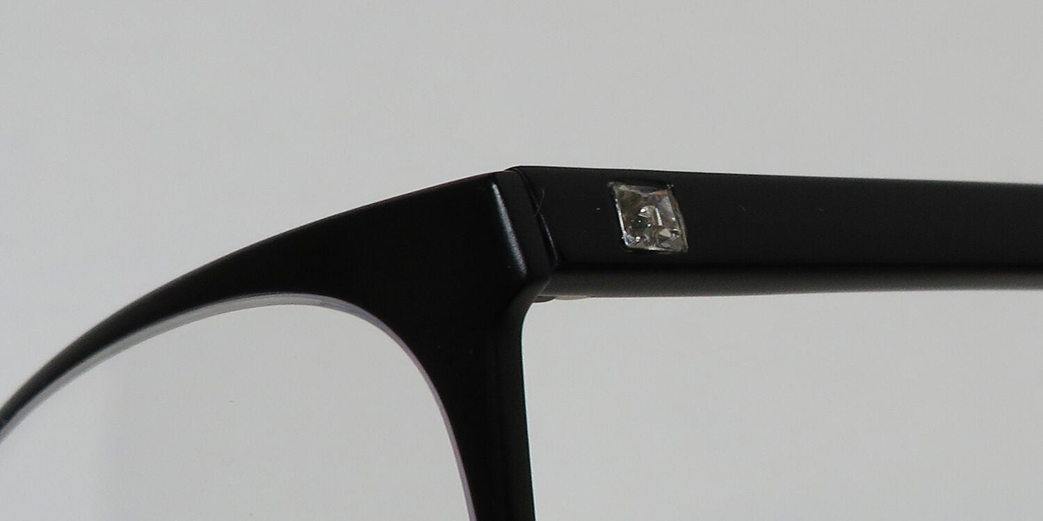 Vera Wang Luxe Aster Eyeglasses by ModaFrames