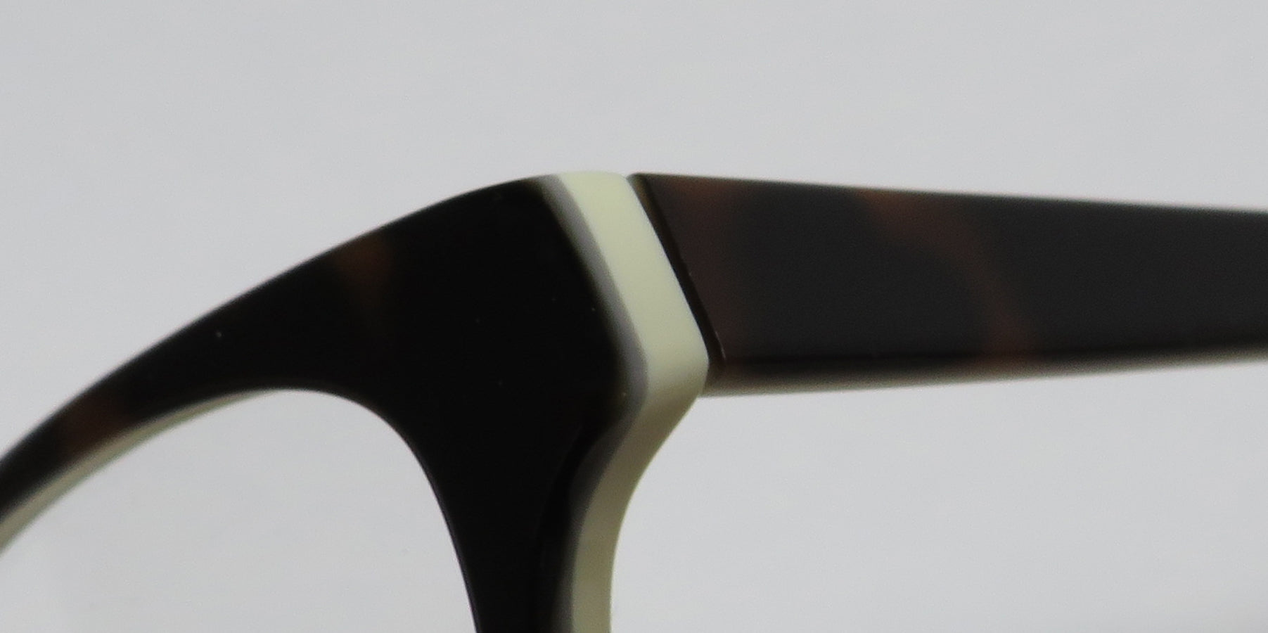 Vera Wang Luxe Alden Eyeglasses by ModaFrames