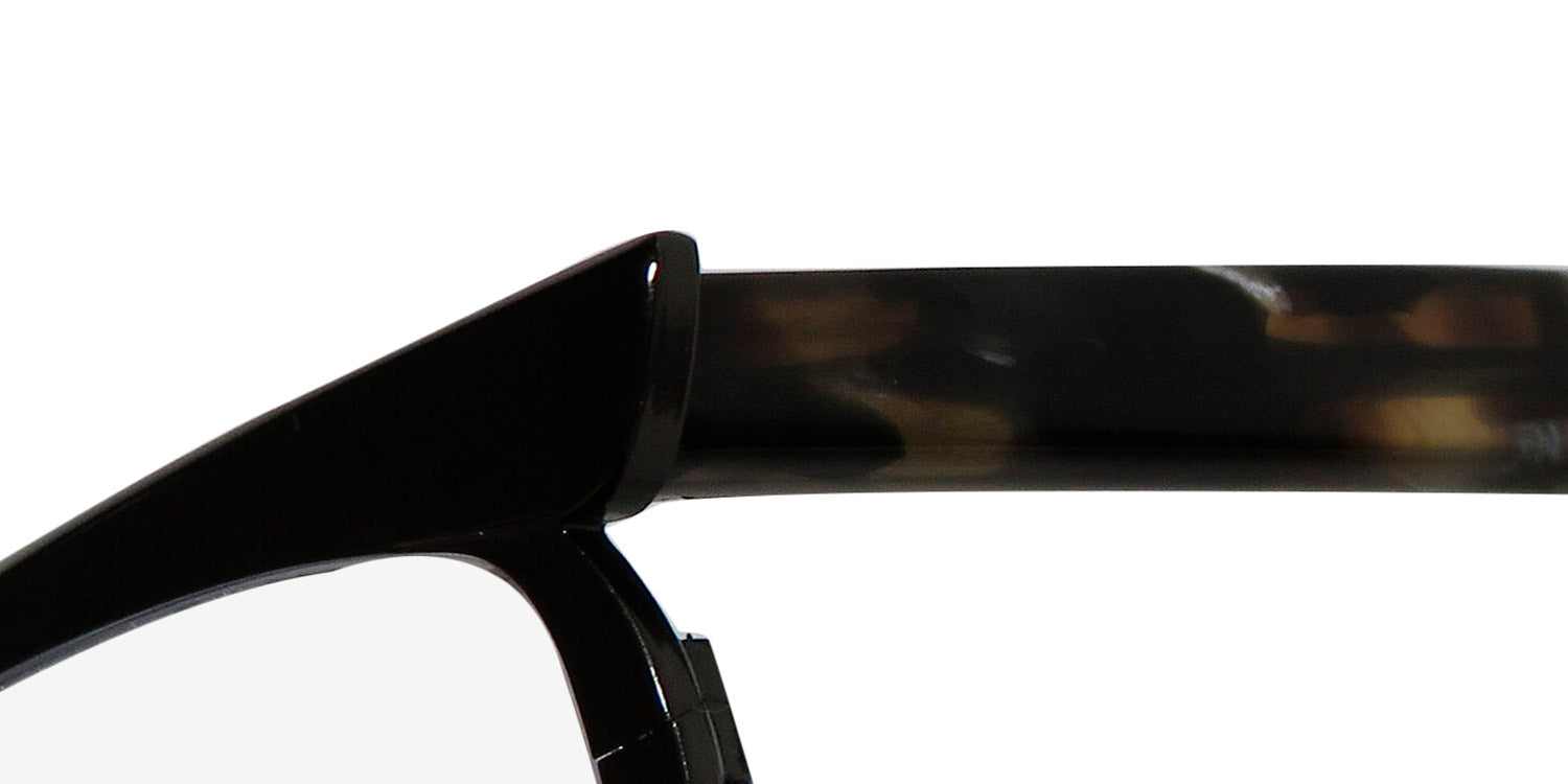 Vera Wang V391 Eyeglasses by ModaFrames