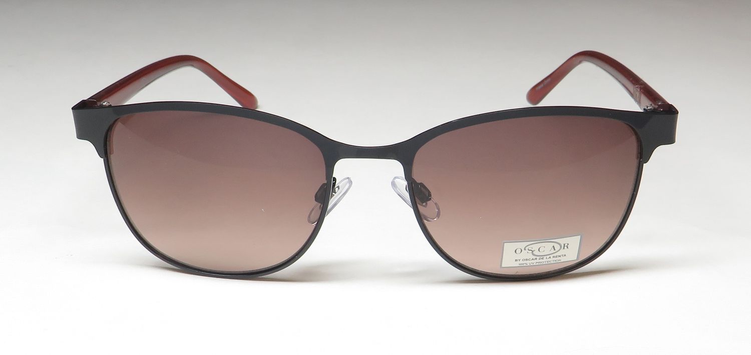 Oscar de la Renta Oscar 3043 Sunglasses by ModaFrames