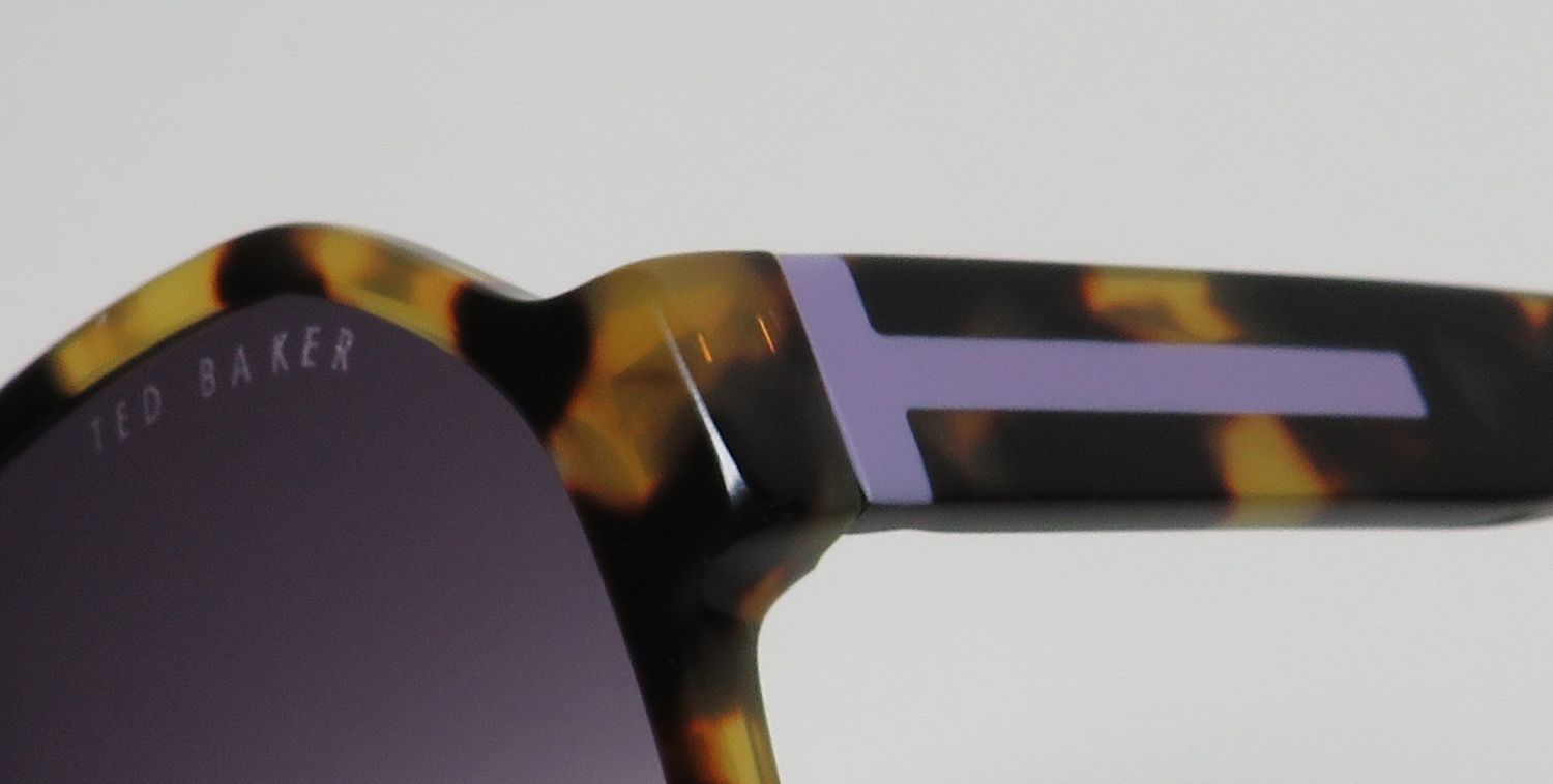 Ted Baker Tbu001 Sunglasses by ModaFrames