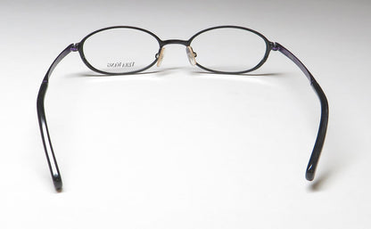 Vera Wang V026 Eyeglasses by ModaFrames