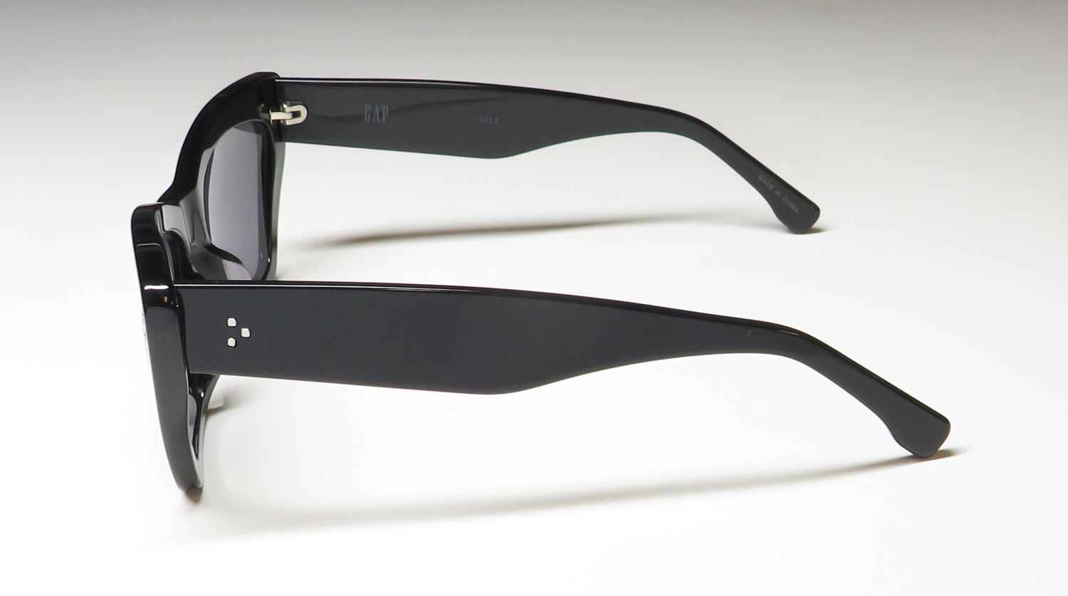 Gap Sgp011 Sunglasses by ModaFrames